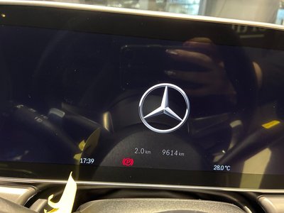 2023 Mercedes-BENZ EQE photo 13