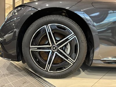 2023 Mercedes-BENZ EQE photo 9