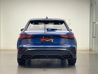صورة 9 لـ 2025 AUDI S3 SPORTBACK
