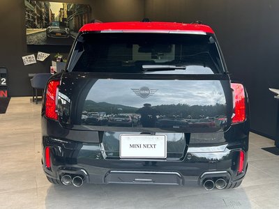 2024 MINI COOPER COUNTRYMAN photo 6