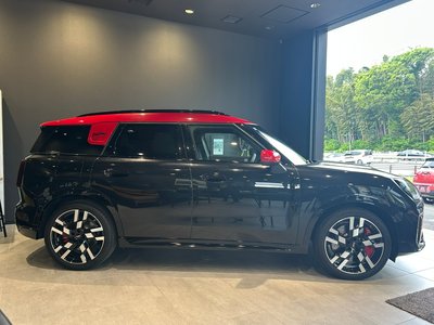 2024 MINI COOPER COUNTRYMAN photo 7