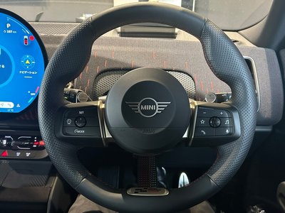 2024 MINI COOPER COUNTRYMAN photo 11