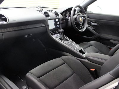 2024 Porsche 718 SPYDER — миниатюра 21