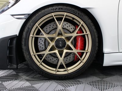 2024 Porsche 718 SPYDER — миниатюра 18