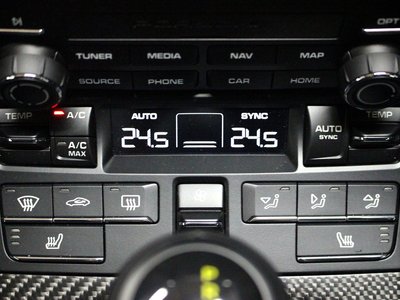2024 Porsche 718 SPYDER — миниатюра 26