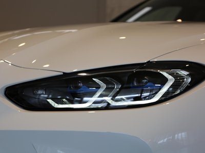 2022 BMW M3 SEDAN photo 9