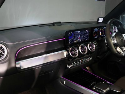 2021 Mercedes-BENZ GLB AMG 照片 28