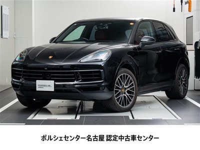 2019 Porsche CAYENNE photo 1