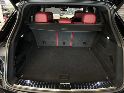 2019 Porsche CAYENNE thumbnail 27