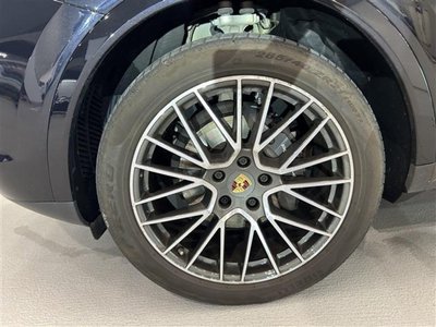 2019 Porsche CAYENNE photo 9