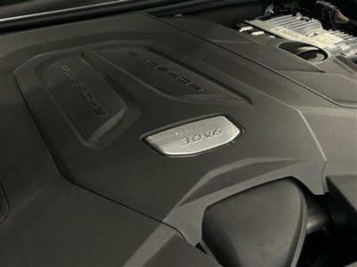 2019 Porsche CAYENNE thumbnail 26