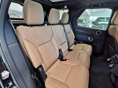 2024 LAND Rover DISCOVERY thumbnail 34
