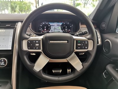 2024 LAND Rover DISCOVERY thumbnail 31