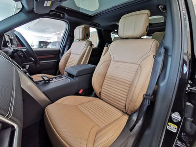 2024 LAND Rover DISCOVERY thumbnail 33