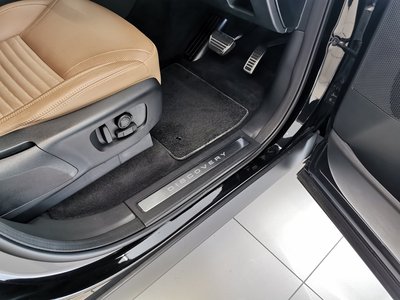 2024 LAND Rover DISCOVERY thumbnail 44