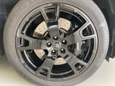 2020 Maserati LEVANTE — миниатюра 11
