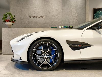 2025 Aston Martin VANQUISH — фото 5