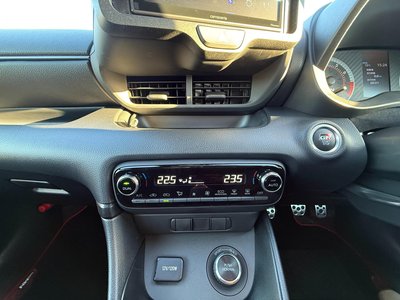 صورة 21 لـ 2023 Toyota GR YARIS