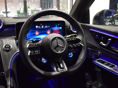 صورة 16 لـ 2024 Mercedes-BENZ GLC AMG