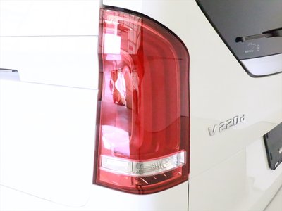 2022 Mercedes-BENZ V-CLASS photo 9