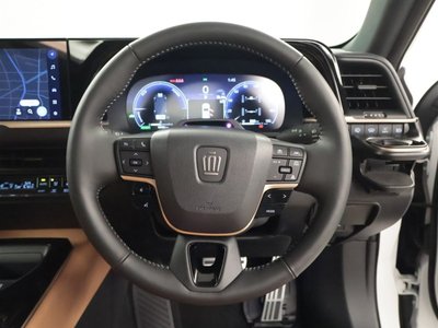 2024 Toyota CROWN SPORT 照片 6
