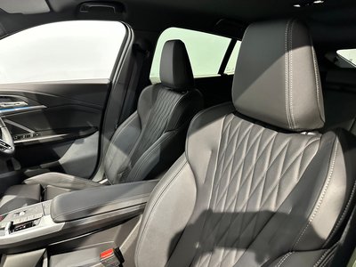 2025 BMW IX2 photo 13