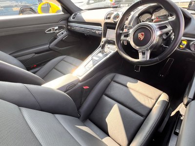 2013 Porsche CAYMAN photo 11