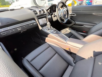 2013 Porsche CAYMAN photo 7