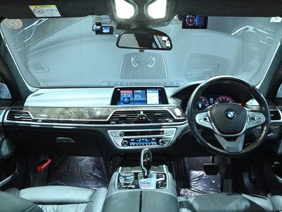 2017 BMW 7 SERIES thumbnail 22