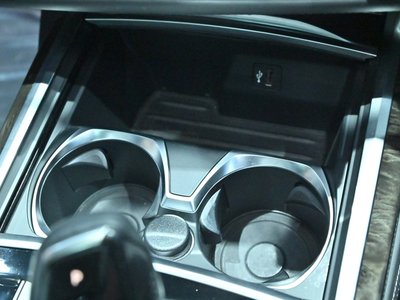 2017 BMW 7 SERIES thumbnail 50
