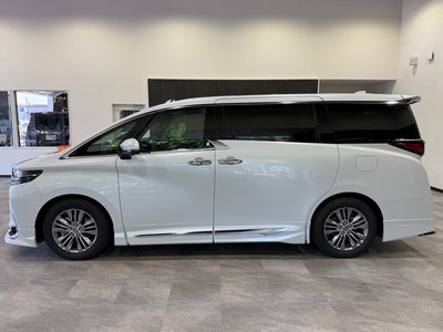 2026 Toyota ALPHARD — фото 57