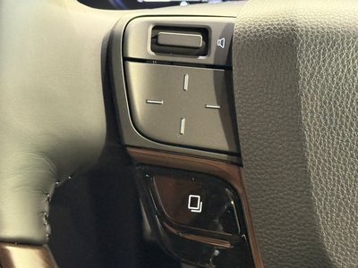 2026 Toyota ALPHARD — фото 12