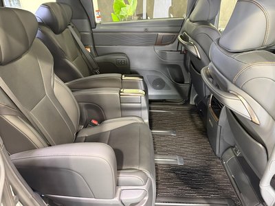 2026 Toyota ALPHARD — фото 31