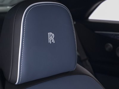 صورة 21 لـ 2024 ROLLS-ROYCE SPECTRE