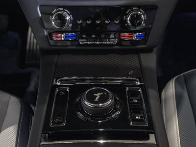 صورة 28 لـ 2024 ROLLS-ROYCE SPECTRE