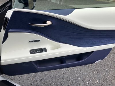 2025 Lexus LC photo 12