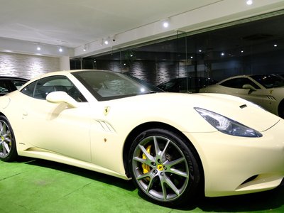 2010 Ferrari CALIFORNIA 照片 14