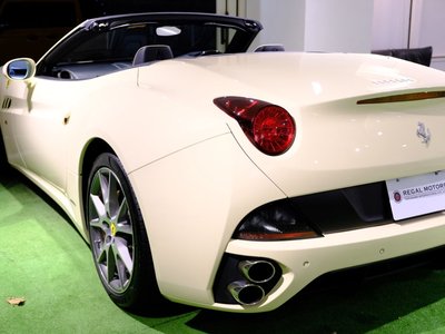 2010 Ferrari CALIFORNIA 照片 8