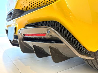 صورة مصغرة 21 لـ 2023 Ferrari 296 GTS