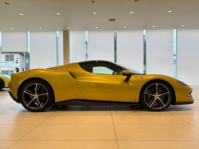 صورة مصغرة 18 لـ 2023 Ferrari 296 GTS