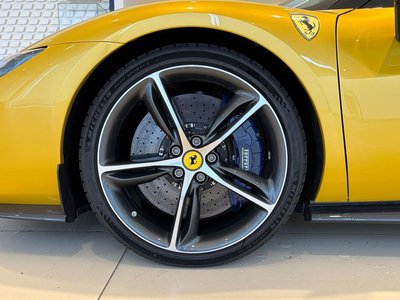 صورة مصغرة 24 لـ 2023 Ferrari 296 GTS