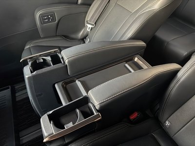 2025 Toyota ALPHARD — фото 33