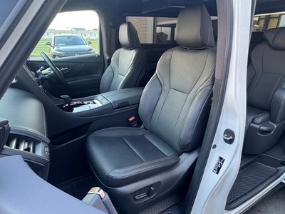 2025 Toyota ALPHARD — фото 9