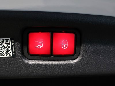 صورة مصغرة 44 لـ 2025 Mercedes-BENZ C-CLASS