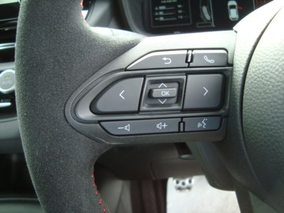 صورة 19 لـ 2023 Toyota GR COROLLA