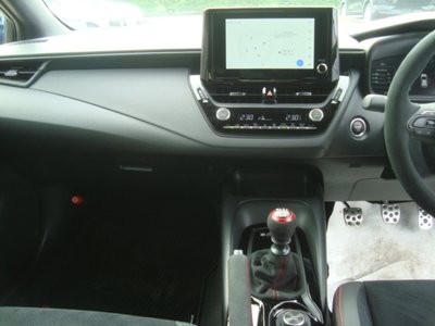 صورة 14 لـ 2023 Toyota GR COROLLA