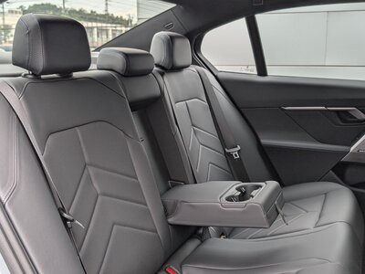 2024 BMW I5 照片 12
