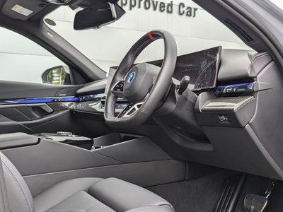 2024 BMW I5 照片 14