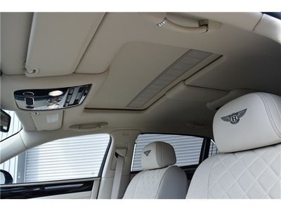 صورة مصغرة 34 لـ 2018 Bentley FLYING SPUR