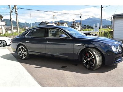 صورة مصغرة 4 لـ 2018 Bentley FLYING SPUR